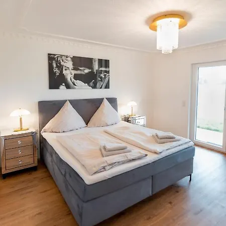 Haus Abrioux Zur Falkenlay *